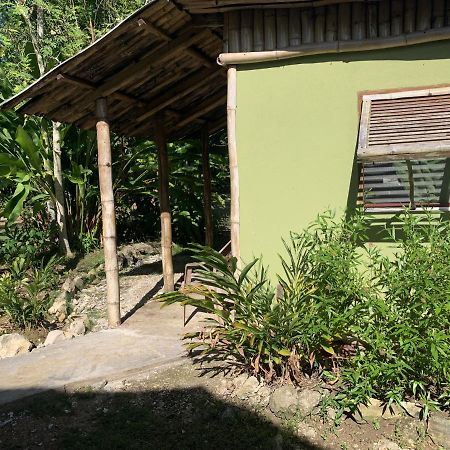 Can Jam Retreat Негрил Екстер'єр фото